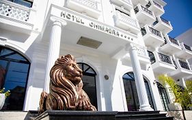 Chimaera Hotel